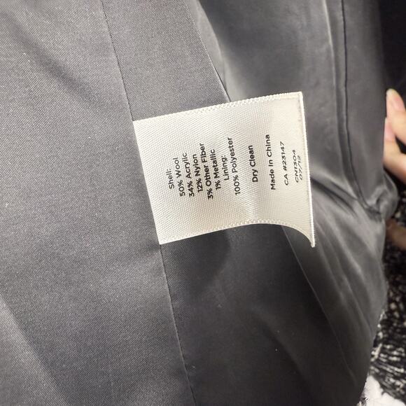 Talbots overcoat women’s size 8 wool tweed black white button collar - Picture 6 of 6